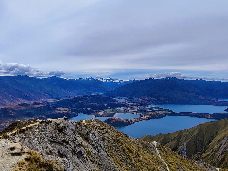 Roys Peak Track