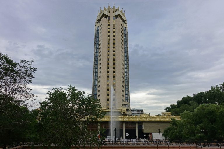 Hotel Kazakhstan, Soviet chic at its peak