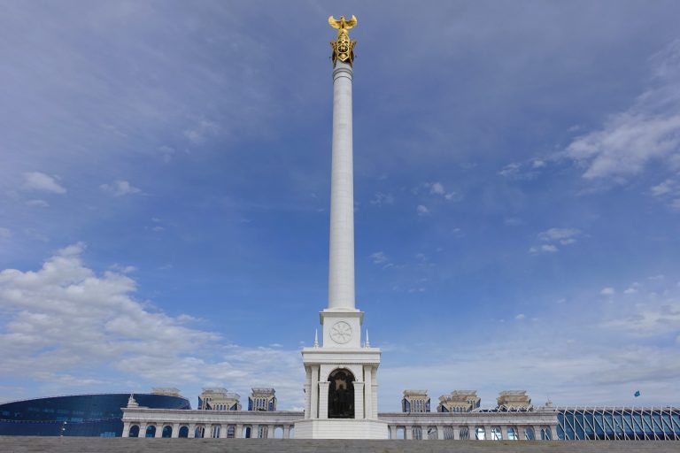 Took SO. MUCH. EFFORT. to get the entirety of the Independence Monument in this shot. I was basically hugging the ground. Think it was worth it, tho.