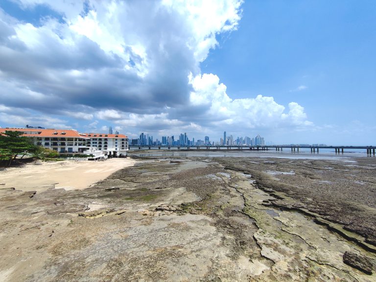 I drove through 'New' Panama City on my way in from the airport, but I never returned. Perhaps a shame, but there are other parts of the city that interested me more tbh (bear in mind that I live in Shanghai, and shiny modern towers are of zero interest to me as a result).