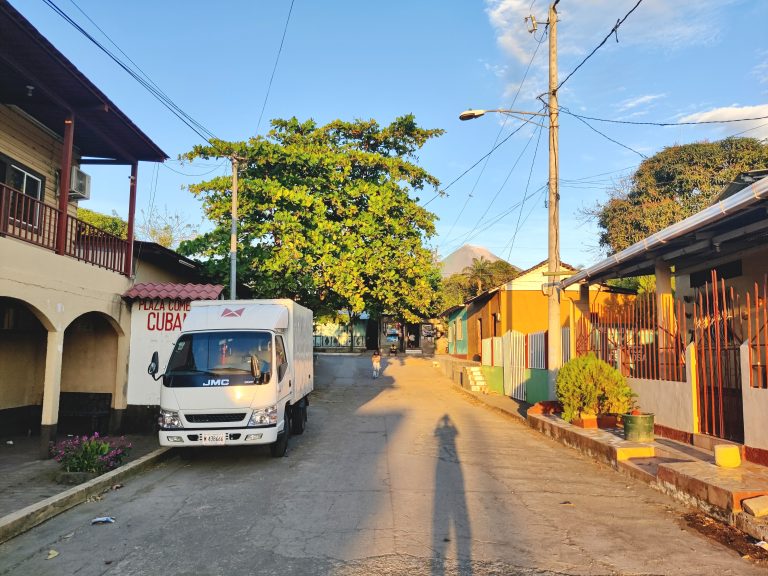 Here's Moyogalpa. I didn't really get a close look at it on the way in to Ometepe due to all the dramas relating to finding the taxi driver. Not that there's really much to see, in all honesty.