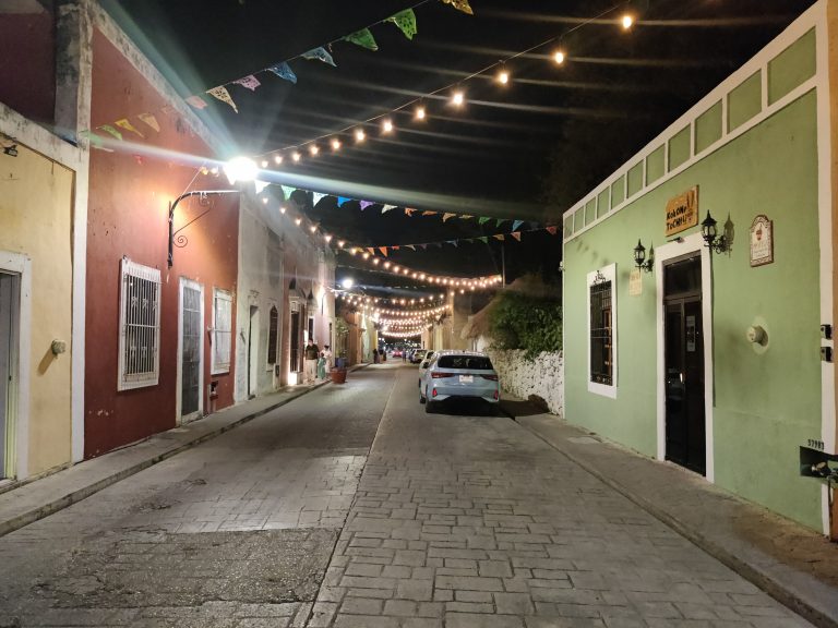 The main streets running through the downtown are delightful to look at.