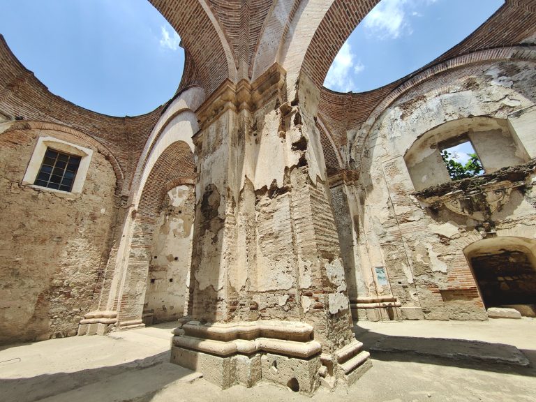 I say 'unfortunately' got destroyed, but honestly, these ruins are stunning unto themselves. So glad they've been preserved.