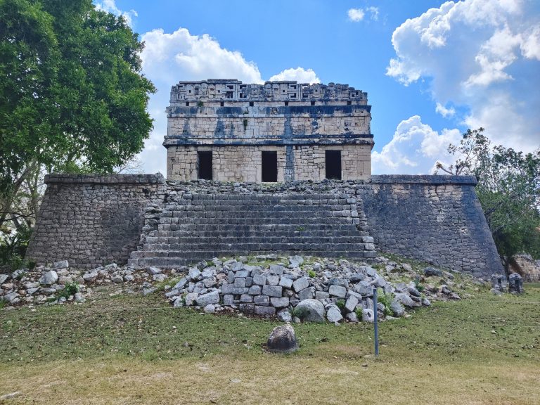 I think this is 'the Red House', yet another temple that's survived the centuries.