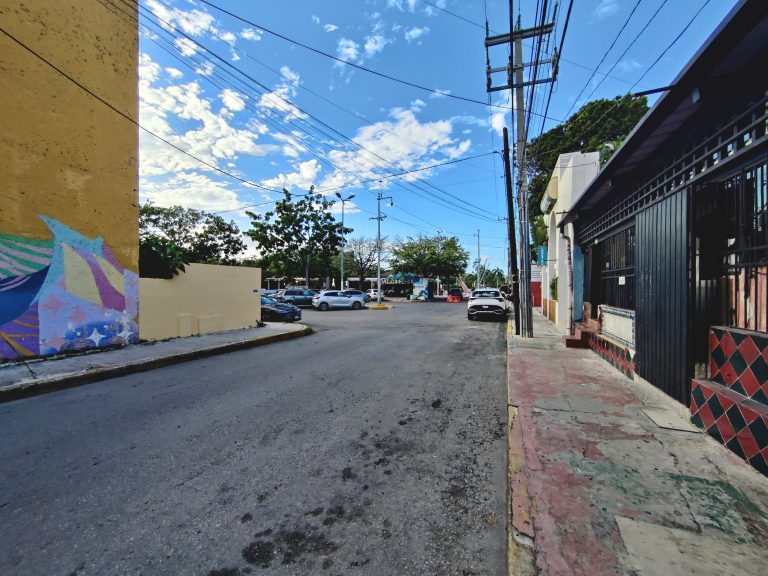 Took the colectivo back to Valladolid, grabbed a delicious veggie lunch, and jumped on the next bus to Cancún where I'd be flying from the next day. Never wanted to be here, but it was interesting to glimpse life away from the infamous 'hotel zone' (my hostel was situated in the actual downtown, nearby here).