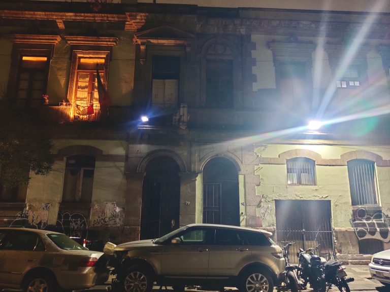 And I found the city streets + old buildings fascinating to look at!