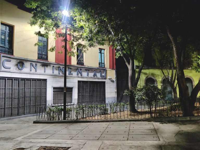 Loved this little spot just outside my hostel (and the informal drug den that had been set up outside it, ha).