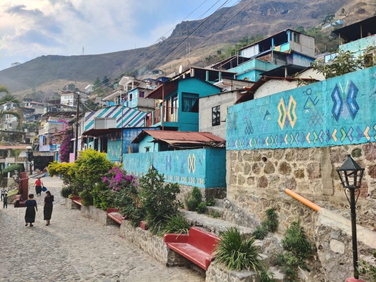 It was fun watching local life unfold for a while. Pana is fairly laid-back itself, but Santa Catarina was next level, and felt less deliberately cultivated in its being so.