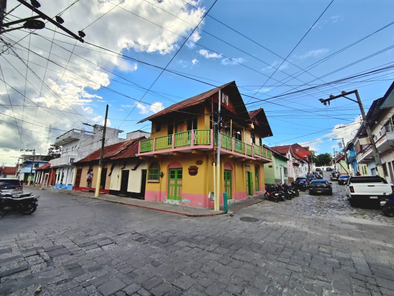 One can't over-emphasise how much difference a splash of vibrant colour makes to an otherwise sleepy, sun-baked locale!