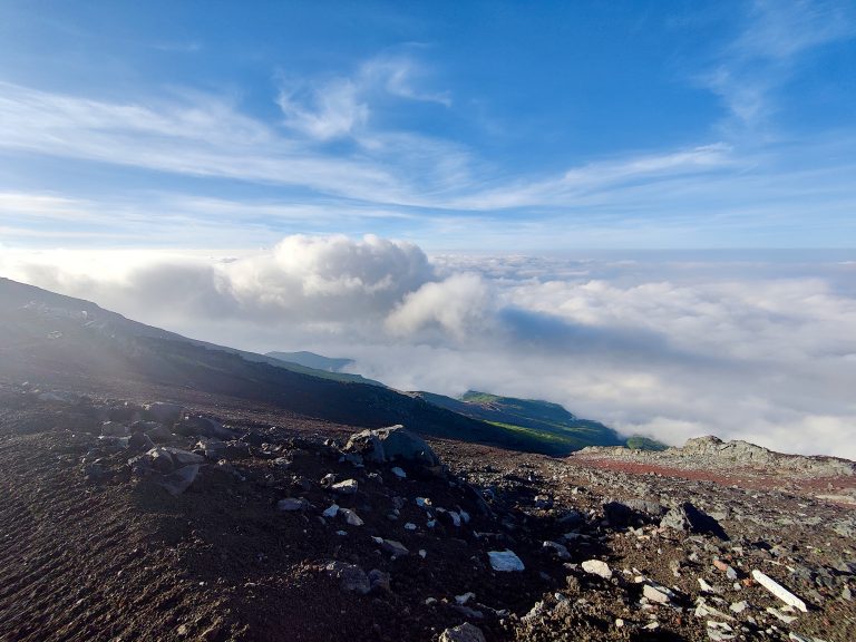 I retreated back to the mountain hut after deciding *not* to summit Fuji twice (I was toying with the idea of going all the way up that afternoon as well as at sunrise). Took another power nap, read my book, waited around for other climbers to check in to the hut. Then went out again just before dinnertime to appreciate some more of the scenery.