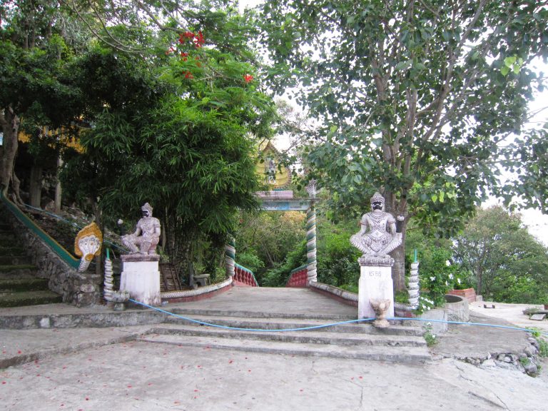 Wat Sampeau