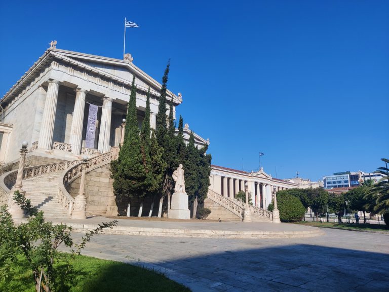 One such institution is the National Library, pictured here. This was the last daytime snap I'd take in the city. :(