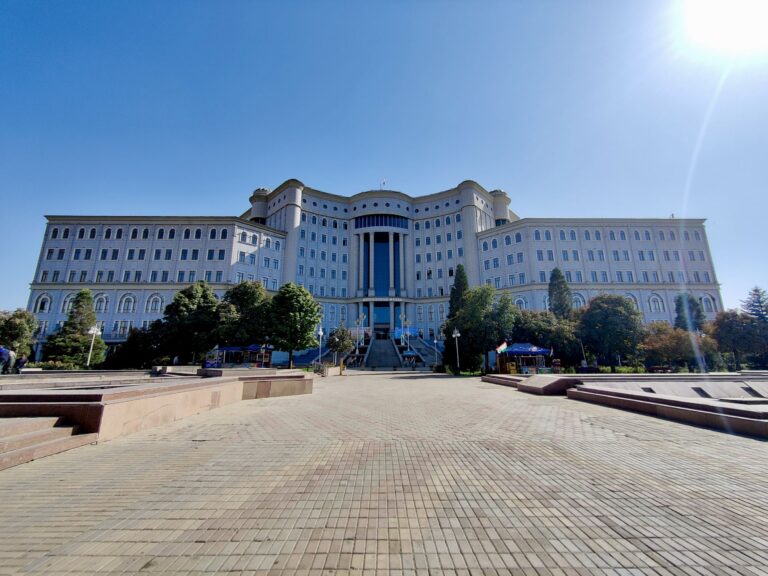 Pres. Rahmon decided that he wanted to have like the largest library in the world (or at least in Central Asia) and built this enormous beast to house 10 million books. I think they've only managed to fill it with 3 million thus far...