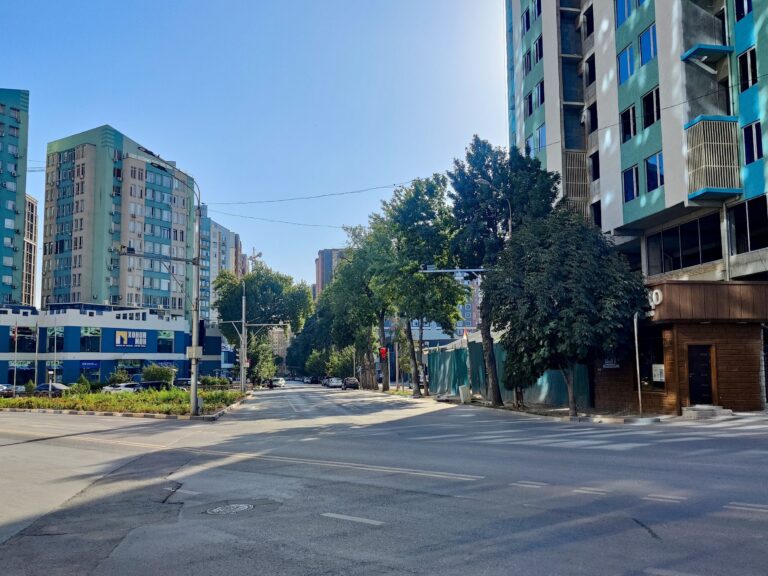 Here's a section of the city that DID feel a bit more aligned with the standards that they're so obviously aiming for.