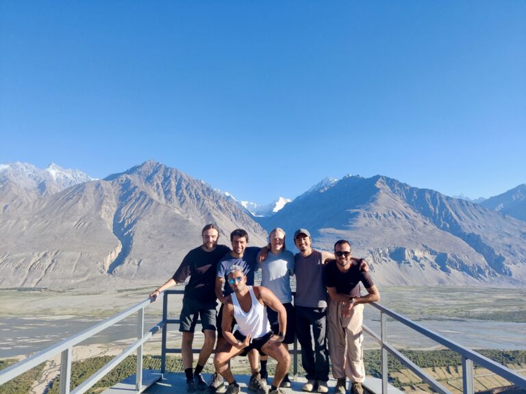 So jawdropping, in fact, that I had to initiate a group pic to capture the moment. 2x Brits, 2x Spaniards, 1x German, 1x Japanese. A fun mix and a great travel group. You get to know each other pretty well after a week stuck in cars and rooms together, not to mention the fact that we'd been unexpectedly hurled into shared nudity earlier in the day. Speaking of...