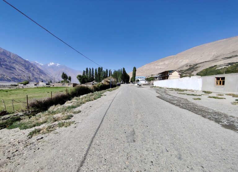 I feel like my estimate of a 'few hundred' people living here might actually be overstating things. Anyway, it was a pleasant stop. No complaints (bar lack of WiFi + signal).