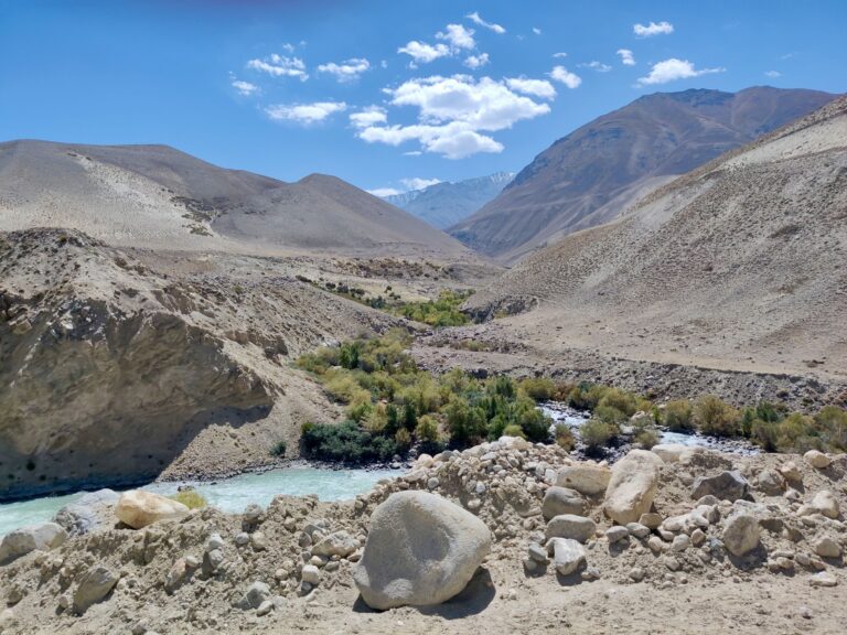 Once again, Afghanistan felt within arm's reach. And curiously enough, all the fencing and military patrolling had pretty much evaporated around here. I guess this is too deep into inhospitable territory for authorities to really care about defending the border?