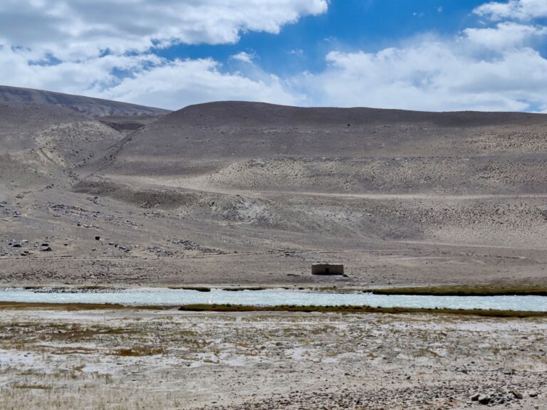 One of those lonely Afghan huts that sets my mind whirring for some reason.