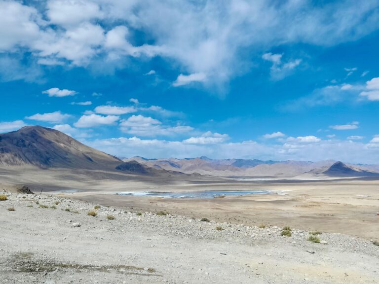 ...we saw this. Lake Sasikul / Sasykkol