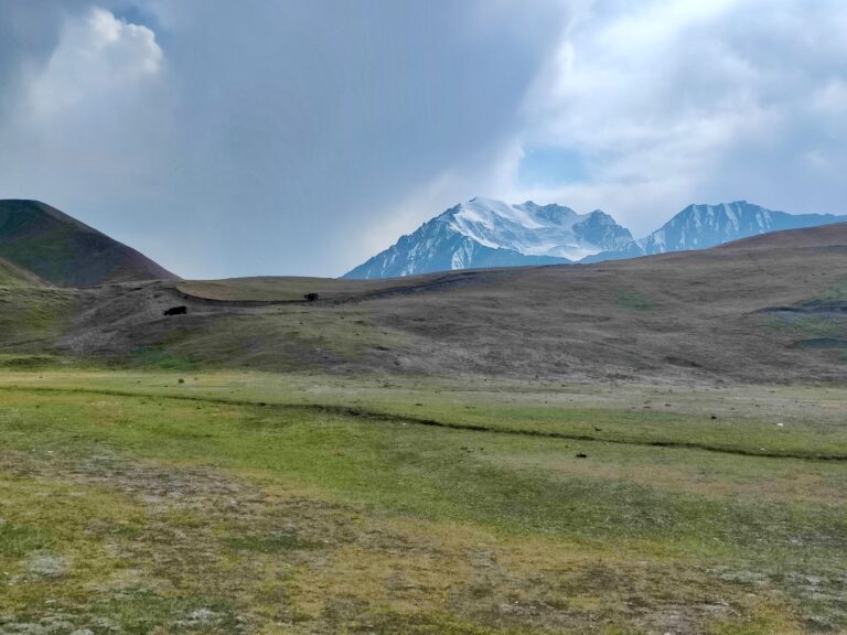 There was some incredible mountains surrounding us on our journey.